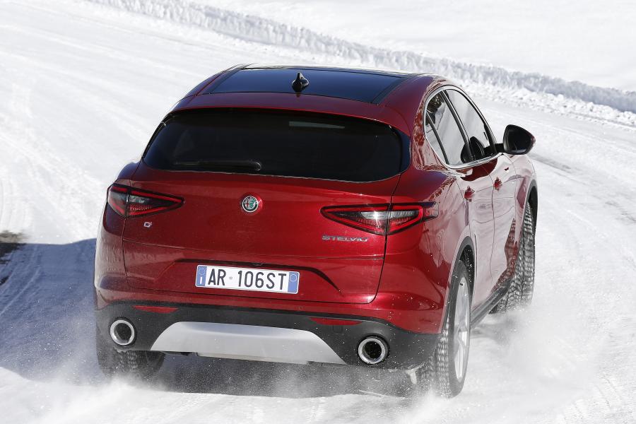 Alfa Romeo Stelvio (949) 2017 года  (WW) (фото 48 из 114)
